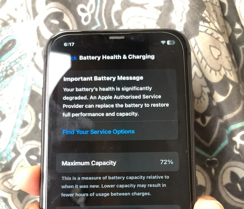 iPhone 11 For Sale in Korangi | KarachiAds - photo 2