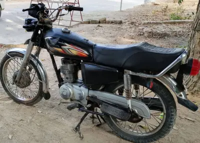 CG 125  BLACK COLOUR - photo 7