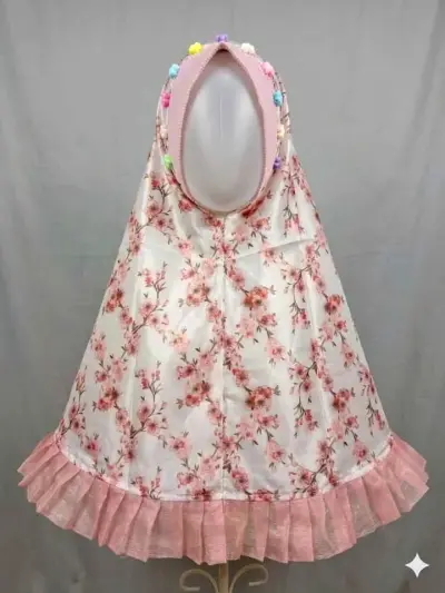 Children and baby girl scarfs available For Sale in New Karachi | Karachi Ads
