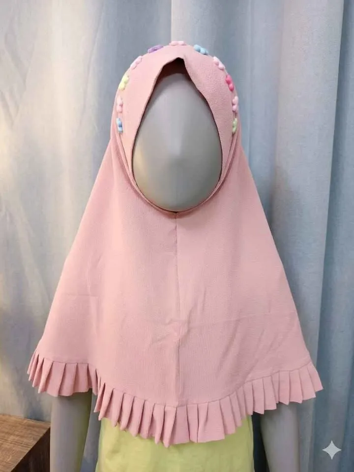 Children and baby girl scarfs available For Sale in New Karachi | Karachi Ads - photo 7