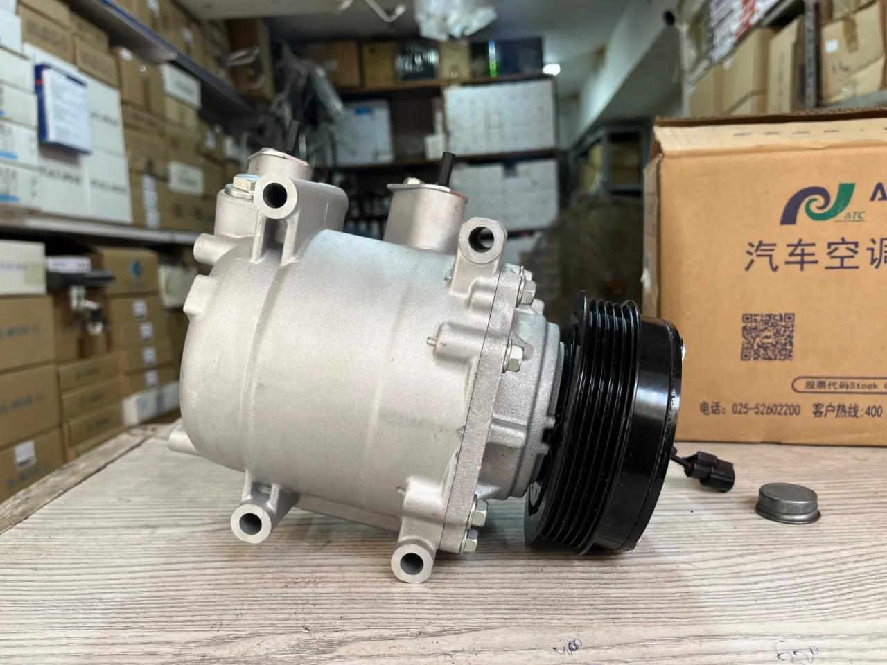 CITY GM ac compressor - photo 3