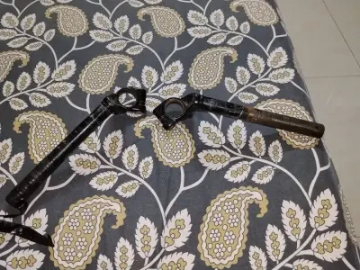 Clip on handles, Side mirrors with risers, Pz30 carburettor For Sale in Gulistan-e-Jauhar | Karachi Ads - photo 5
