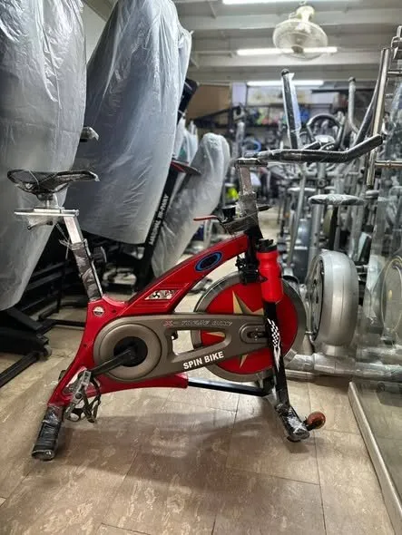 Comercial spin bikes available - photo 3