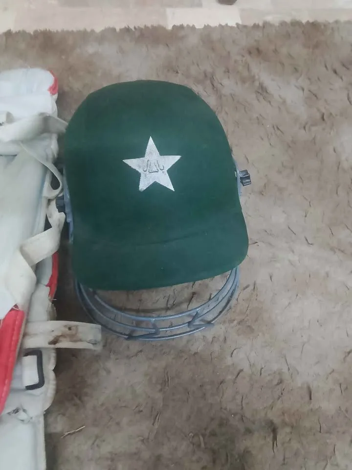 Cricket kit for sale - photo 3