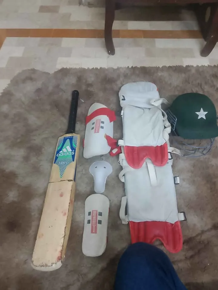 Cricket kit for sale - photo 4