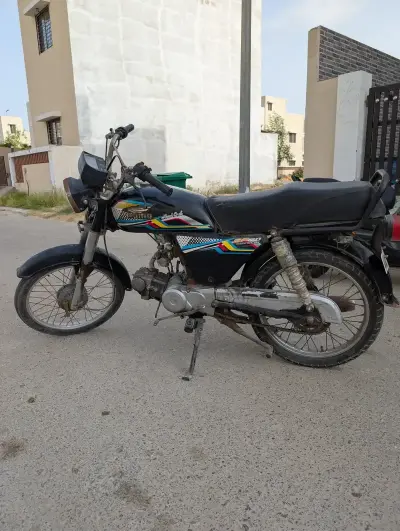 Crown RF 50 For Sale in Naya Nazimabad | Karachi Ads