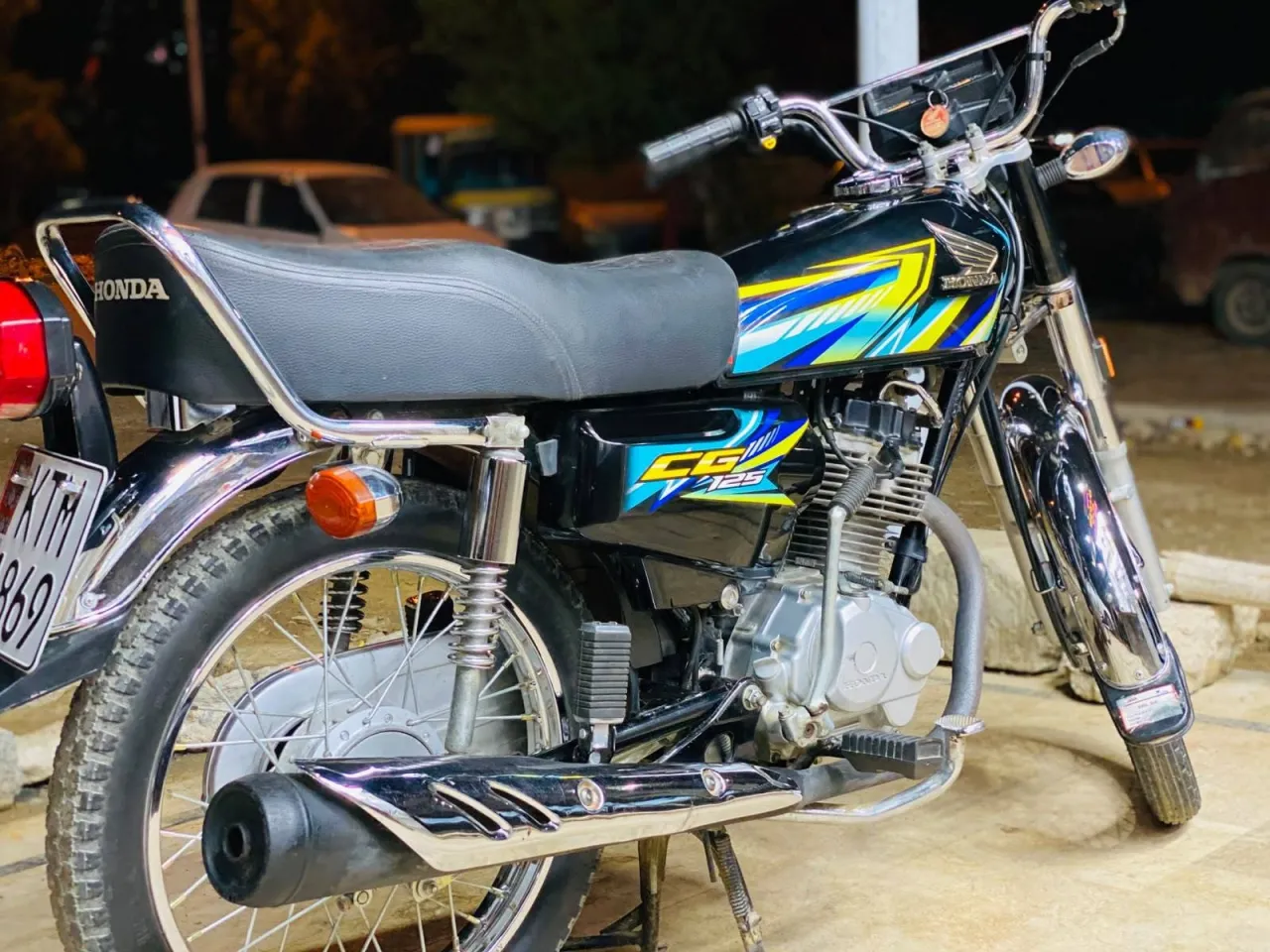 Crown RF 70 forsale For Sale in Gulistan-e-Jauhar | Karachi Ads - photo 10