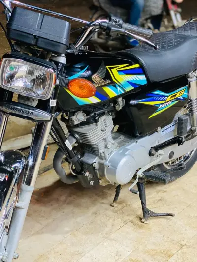 Crown RF 70 forsale For Sale in Gulistan-e-Jauhar | Karachi Ads - photo 2