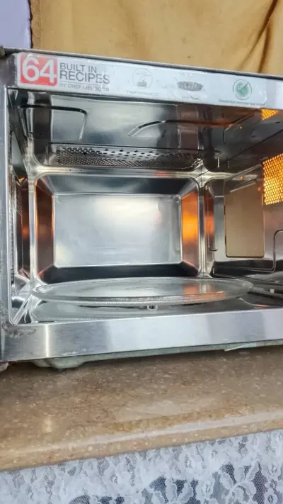Dawlance convectional microwave oven 3 in 1 For Sale in Baldia Town, Karachi