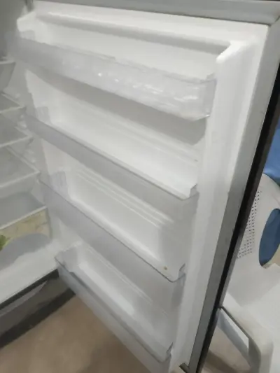 Dawlance Refrigerator (Model 91996GD R) - Brown Glass Door - Excellent Condition - photo 7