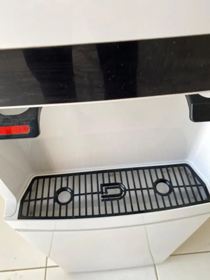 Dawlance Water Dispenser in excellent For Sale in Malir Cantt, Karachi - photo 1