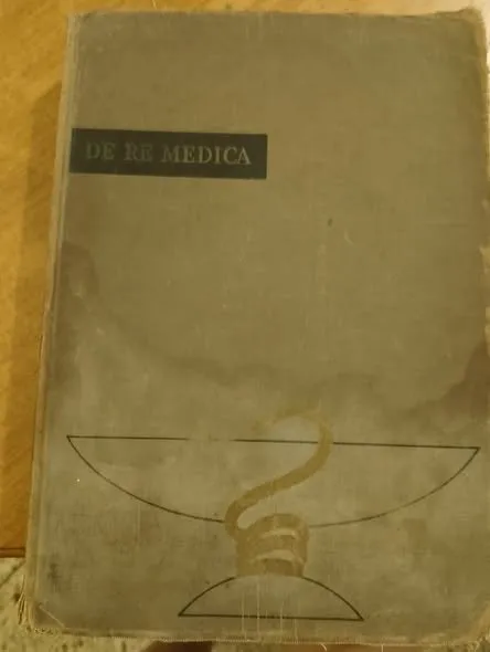 'DE RE MEDICINA' - photo 1