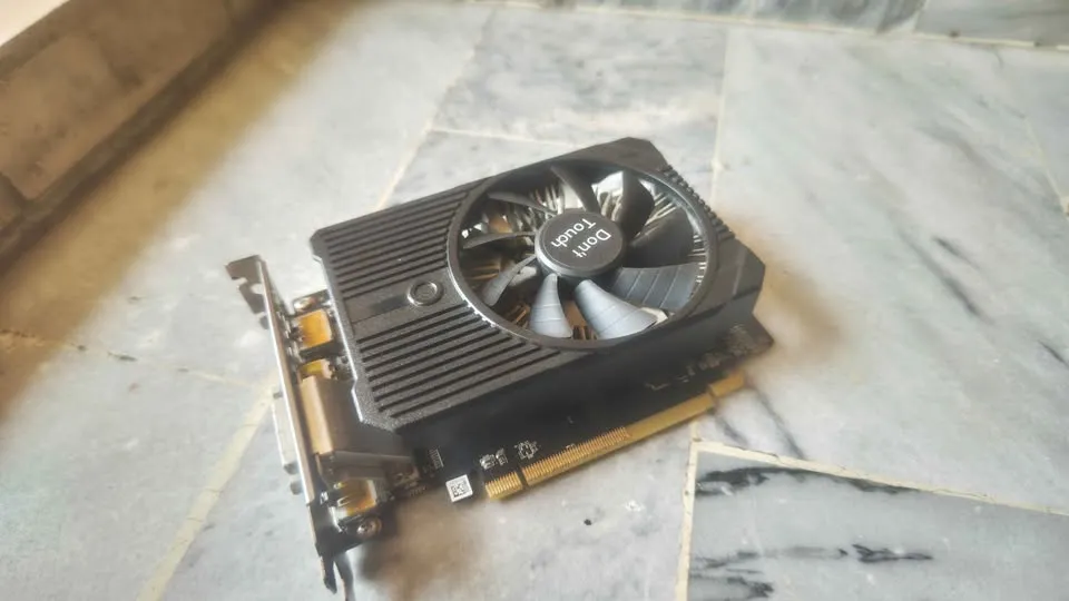 Dell i7 9700 PC For Sale in Saddar, Karachi - photo 8