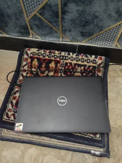 Dell Latitude 5400 Core i7 8th Gen Laptop - photo 3