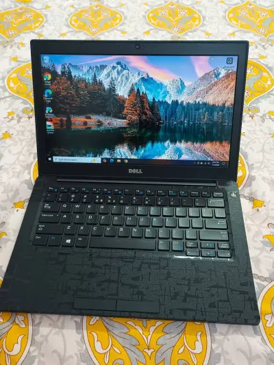 Dell latitude 7280 Core i7 6th Generation For Sale in New Karachi, Karachi - photo 3