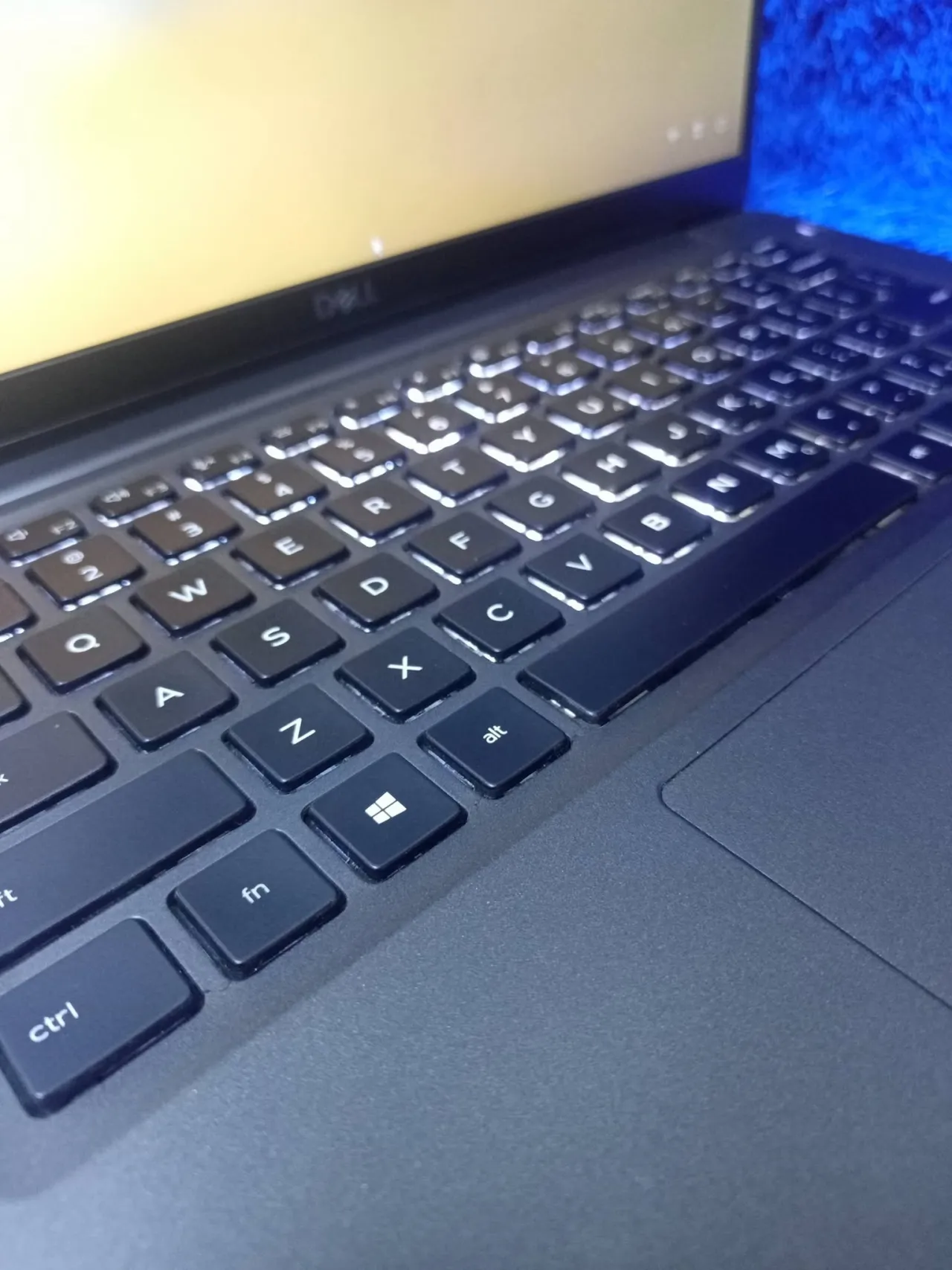 Dell Latitude 7400 Core i5 8th Generation For Sale in Gulistan-e-Jauhar, Karachi - photo 2