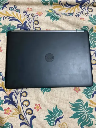 Dell latitude e 7450 For Sale in New Karachi, Karachi - photo 4