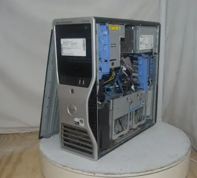 Dell Precision T5400 ! Intel Xeon Dual Pro+16GB Tower PC Deal In Laptop PC & LED For Sale in Bahadurabad, Karachi - photo 3