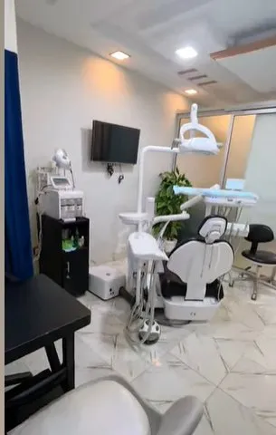 Dental and Aesthetic Clinic complete setup available for Sale - photo 3