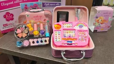 Diana Imported Makeup Kit for Girls – 2-in-1 Beauty & Jewelry Set