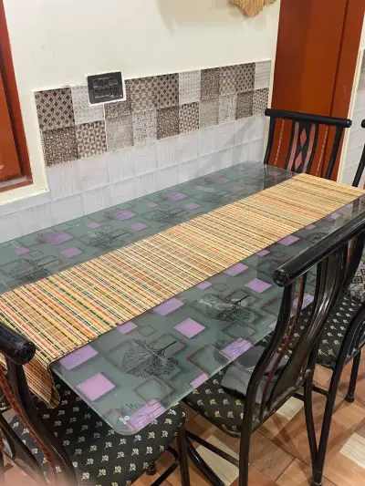Dining table - photo 3