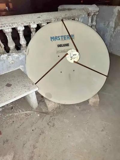 Dish antenna 5 feet 2 PCs with cband For Sale in New Karachi, Karachi