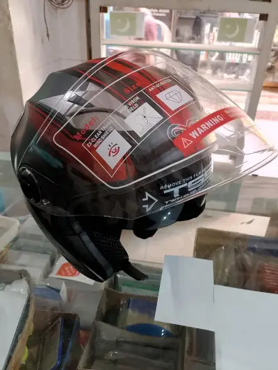 Double Glass imported Helmet. - photo 5