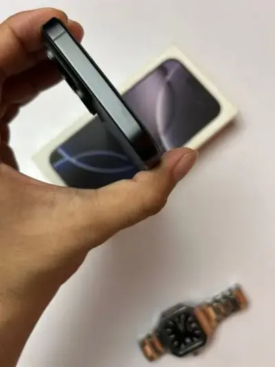 iPhone 16 Pro Max For Sale in Gulshan-e-Iqbal | KarachiAds - photo 2