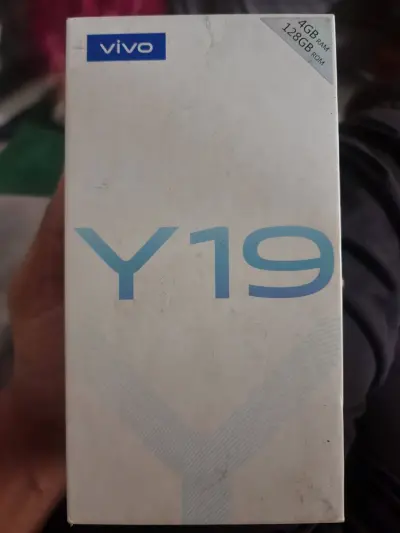 Vivo Y19 For Sale in Gulistan-e-Jauhar | Karachi Ads