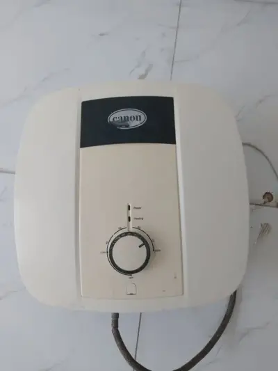 Electric Geyser – Good Condition For Sale in Malir, Karachi
