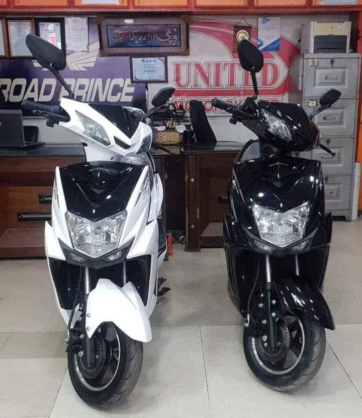 Electric scooty For Sale in Gulistan-e-Jauhar | Karachi Ads - photo 2