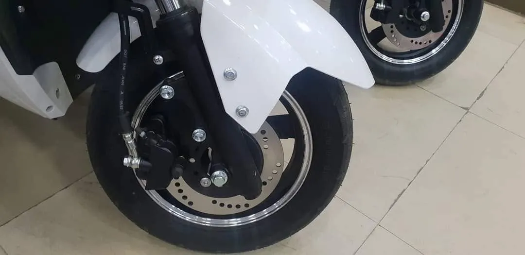 Electric scooty For Sale in Gulistan-e-Jauhar | Karachi Ads - photo 3