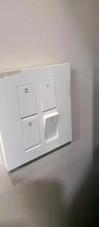 Electrical services available if you need a electrician just call me in Gulistan-e-Jauhar | Karachi Ads