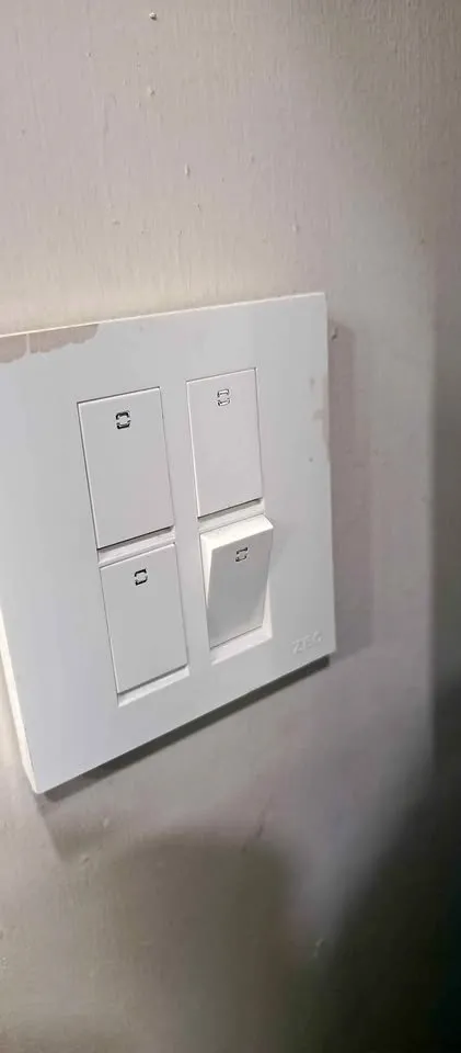 Electrical services available if you need a electrician just call me in Gulistan-e-Jauhar | Karachi Ads - photo 1
