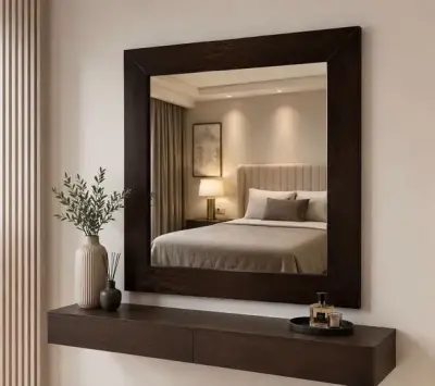 ✨ Elegant Wall Mounted Mirror – Beautiful Polish Finish ✨