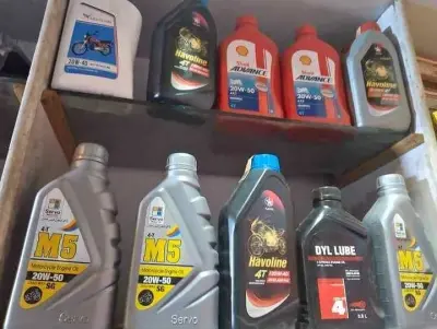 Engine Bike Oil For Sale in Korangi Road | Karachi Ads
