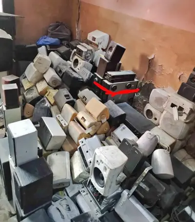 England speakers lot all mix (minimum buy 100kg) - For Sale in Liaquatabad, Karachi