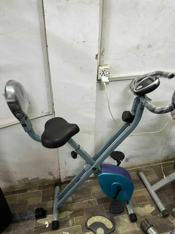 Exercise magnetic x bike foldable - photo 6