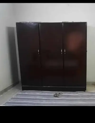 Complete Bedroom Set Available For Sale in PIB Colony | Karachi Ads - photo 2