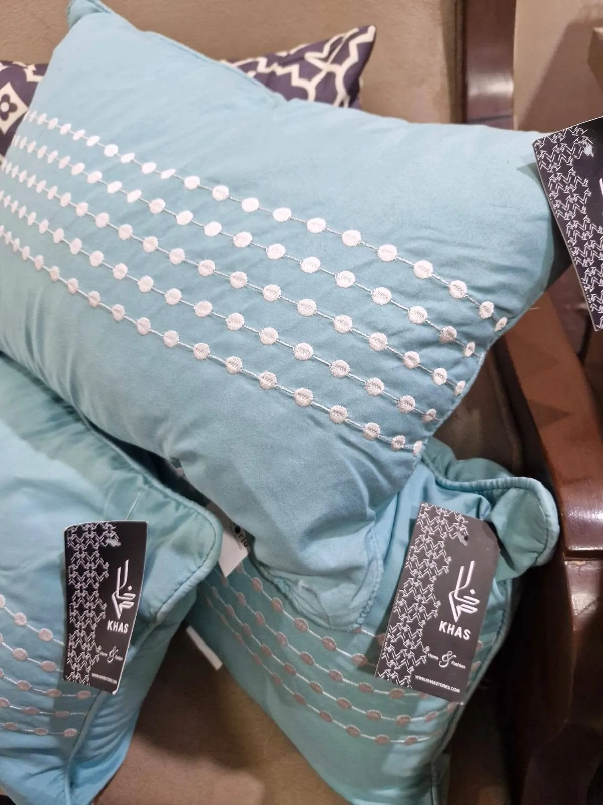 Filled decorative cushion - photo 5