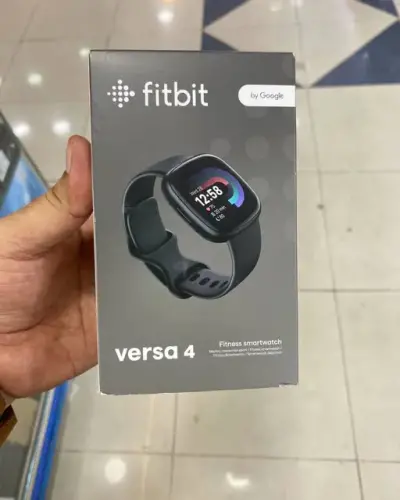 Fitbit Versa 4 ⌚🔥 For Sale in Saddar | Karachi Ads