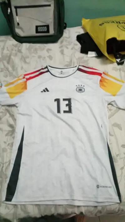 Football Jerseys - photo 6