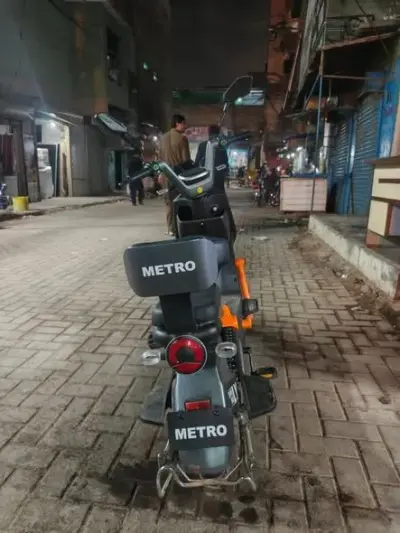 ⚡️ FOR SALE: METRO Electric Scooter! ⚡️ - photo 4