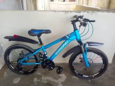 🚲 – STRONG Sports Cycle 💙🖤 For Sale in Scheme 33 | Karachi Ads