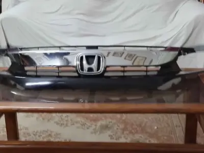 Front Grill Chrome Garnish / Side Trims (2 Pieces) For Sale in North Karachi | Karachi Ads - photo 2