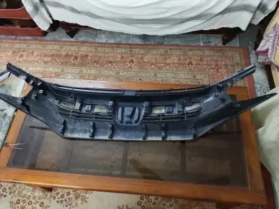 Front Grill Chrome Garnish / Side Trims (2 Pieces) For Sale in North Karachi | Karachi Ads - photo 3