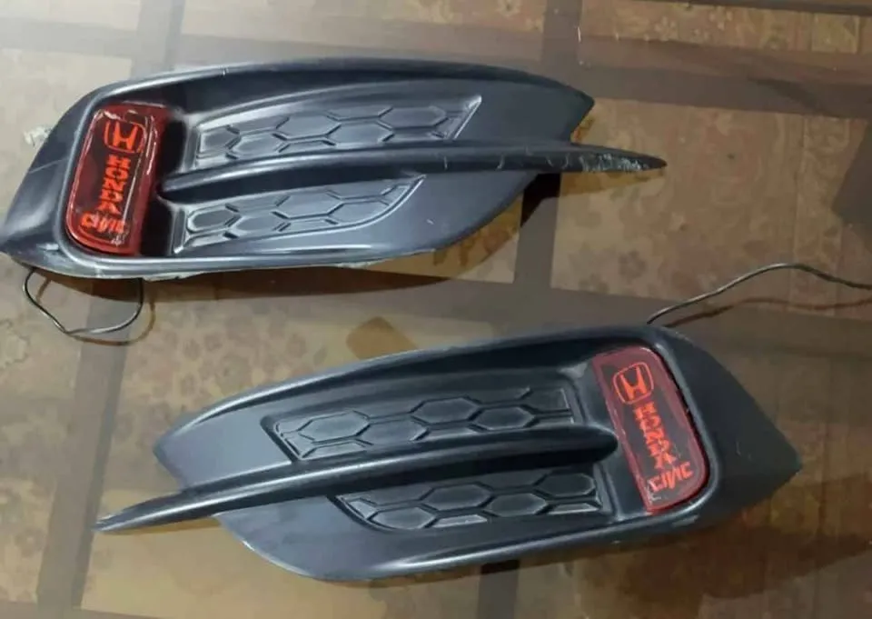 Front Grill Chrome Garnish / Side Trims (2 Pieces) For Sale in North Karachi | Karachi Ads - photo 4