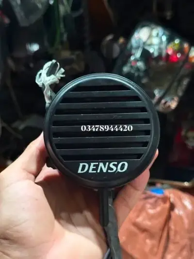 Genuine DENSO Car Horn 12V – Original Japan Quality | Universal Car Horn For Sale in Gulistan-e-Jauhar | Karachi Ads - photo 2