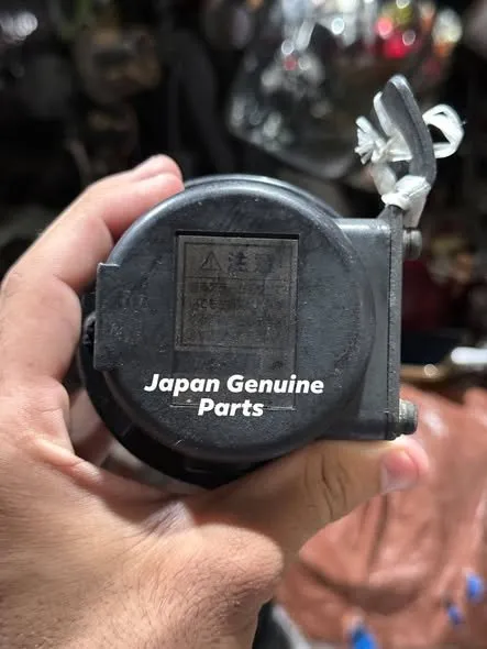Genuine DENSO Car Horn 12V β Original Japan Quality | Universal Car Horn For Sale in Gulistan-e-Jauhar | Karachi Ads - photo 3