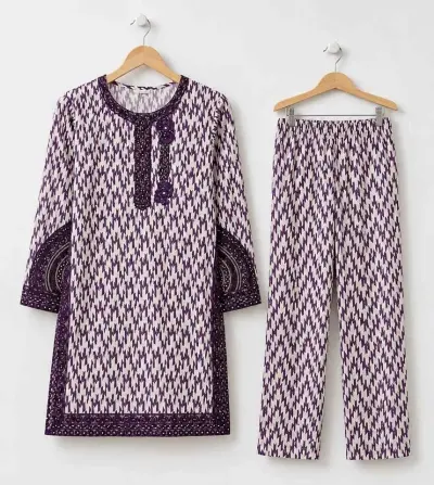 Girls Dress For Sale in New Karachi | Karachi Ads